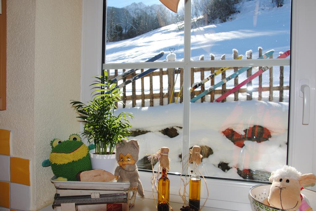 Ferienhaus Niedernsill Exteriör bild