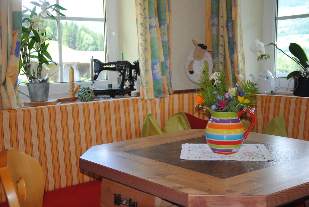 Ferienhaus Niedernsill Exteriör bild