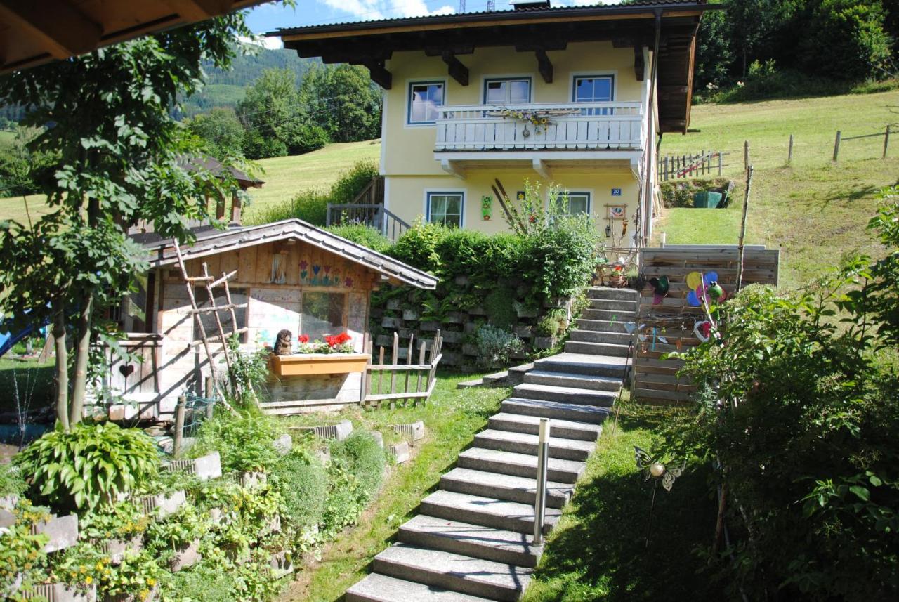 Ferienhaus Niedernsill Exteriör bild